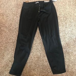 Maurice’s skinny dress pants